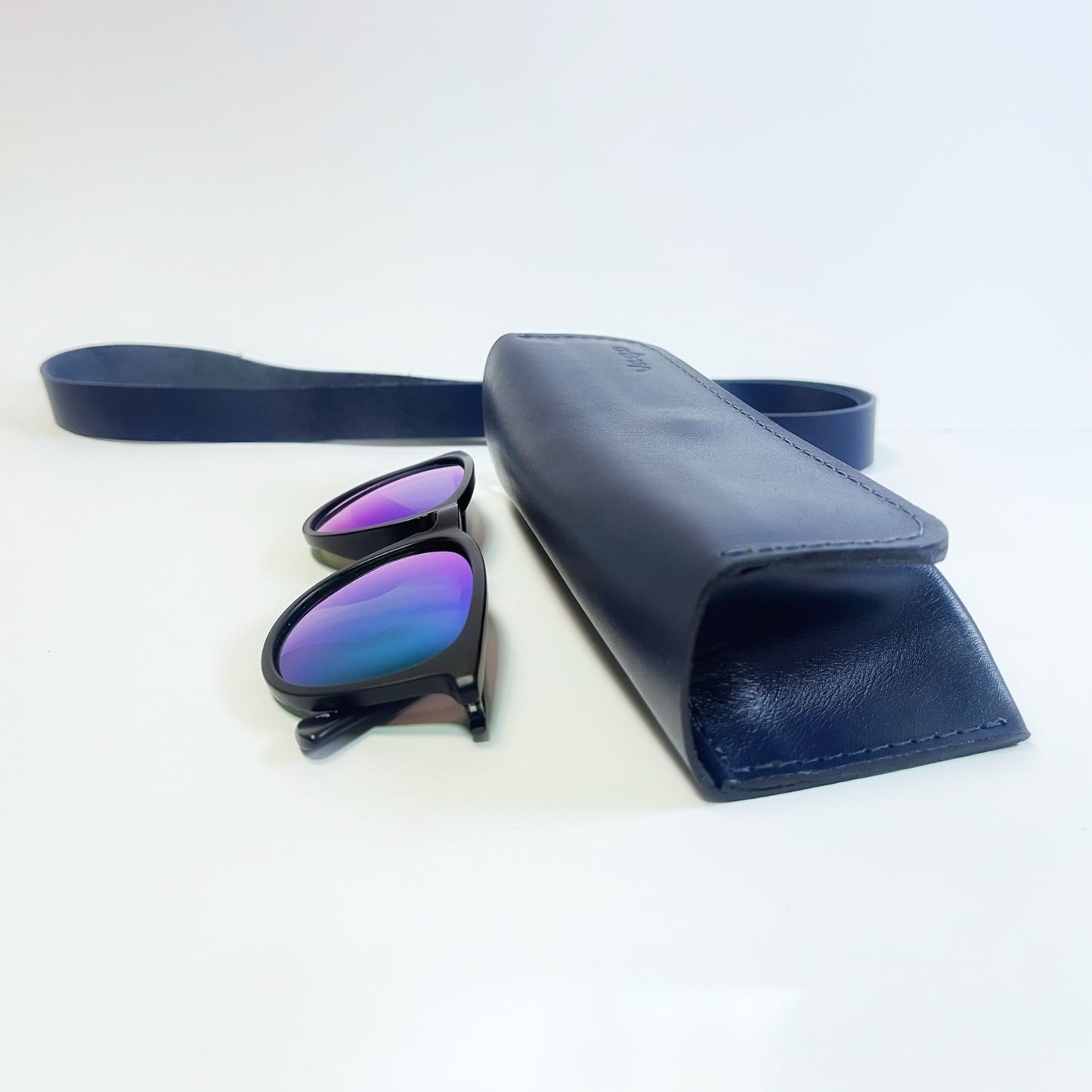 Porta Anteojos California Azul