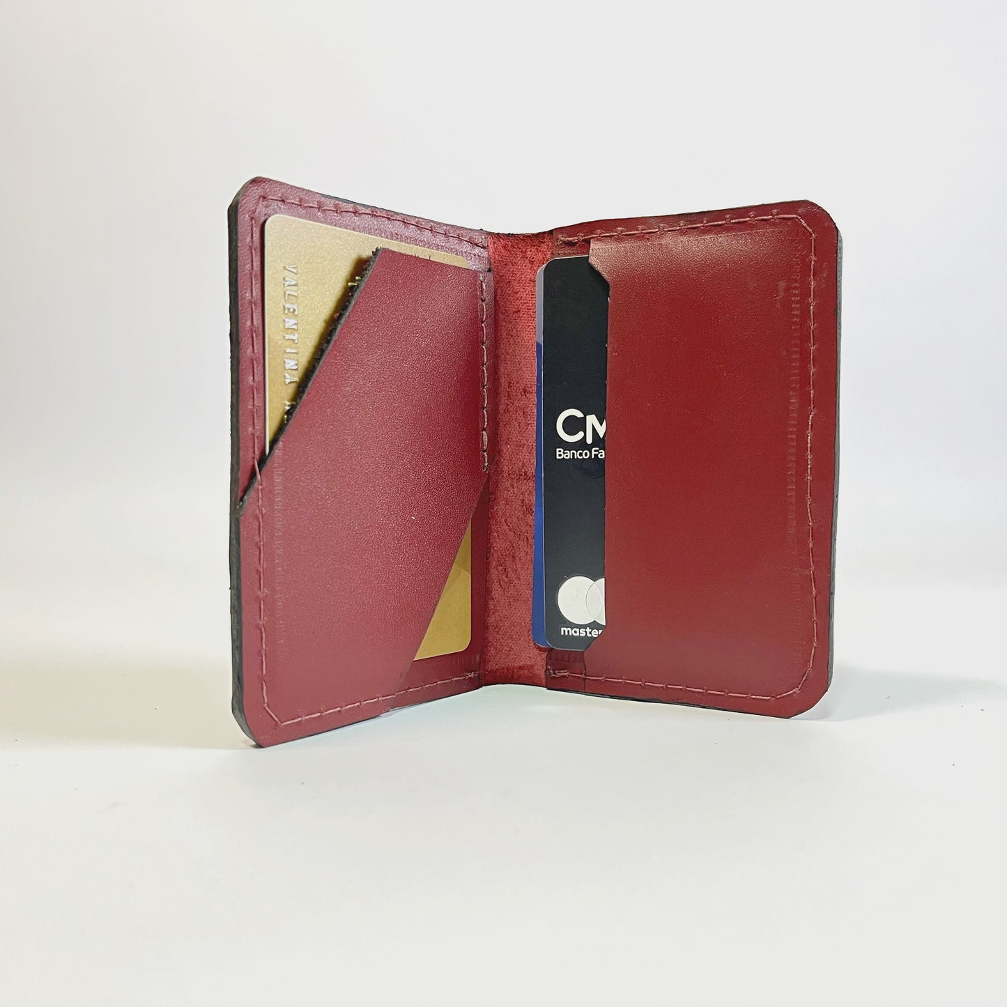 Tarjetero Minimalista Burdeo